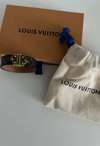 https://www.vipluxury.sk/Louis Vuitton náramek