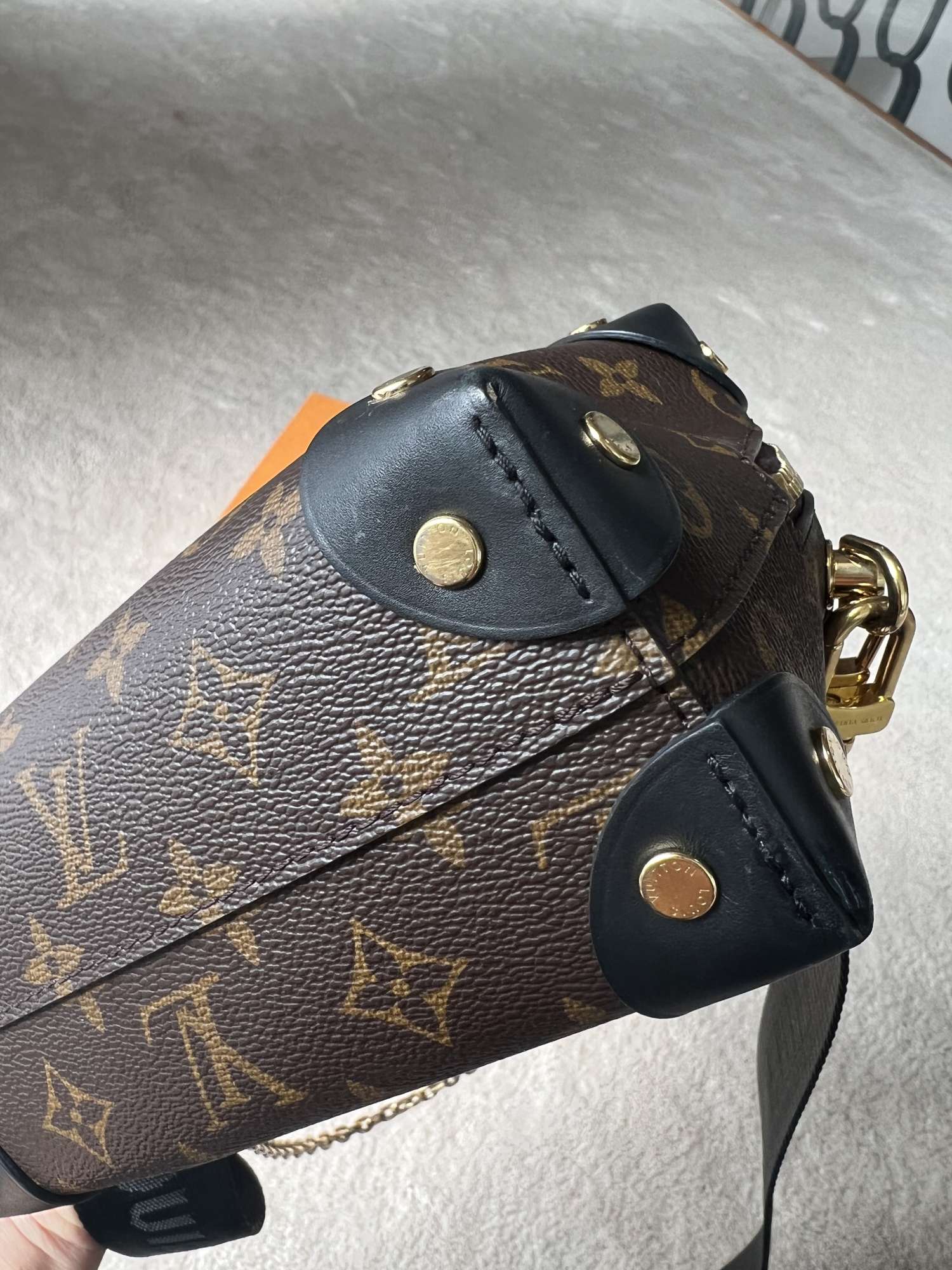 Louis Vuitton Petite Malle Souple