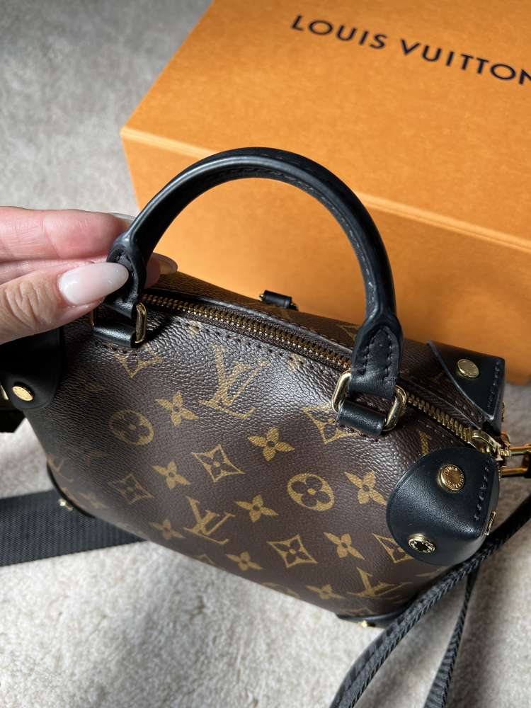 Louis Vuitton Petite Malle Souple