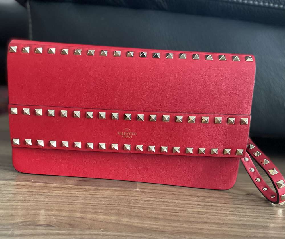 Valentino rockstud leather pouch bag