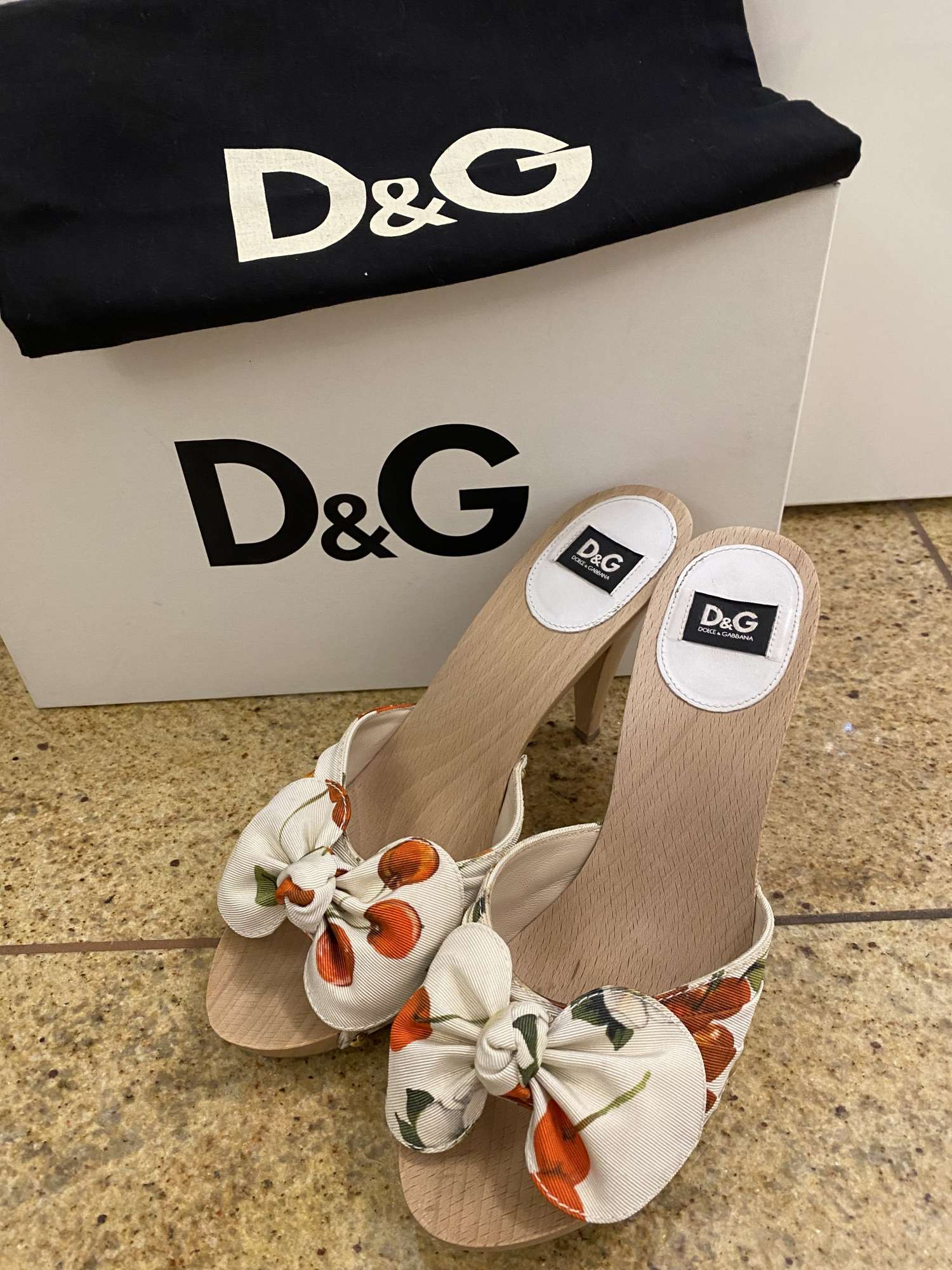 Dolce&Gabbana dreváky