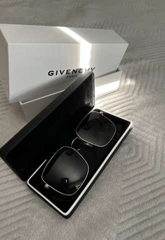 https://www.vipluxury.sk/Givenchy Slnečné okuliare