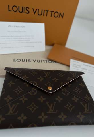 https://www.vipluxury.sk/Kirigami Pochette Louis Vuitton + organizer s řetízek