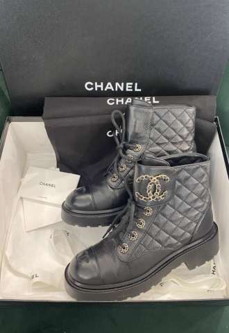 https://www.vipluxury.sk/Chanel boots