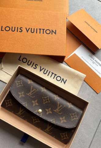 https://www.vipluxury.sk/Louis Vuitton Emilie peňaženka