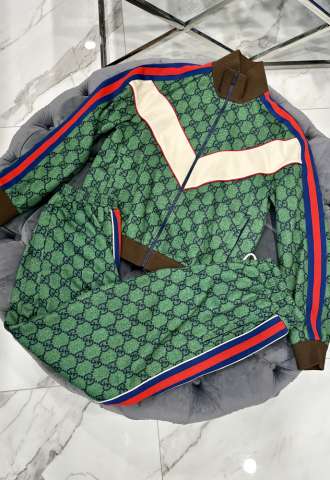 https://www.vipluxury.sk/Gucci suprava