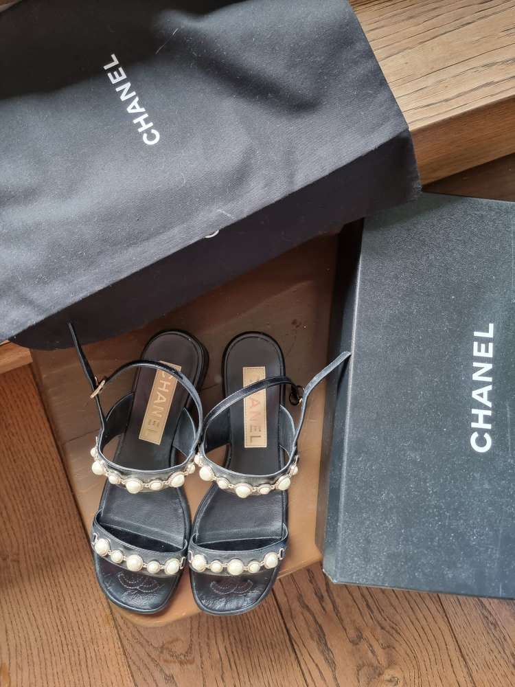 Chanel sandale