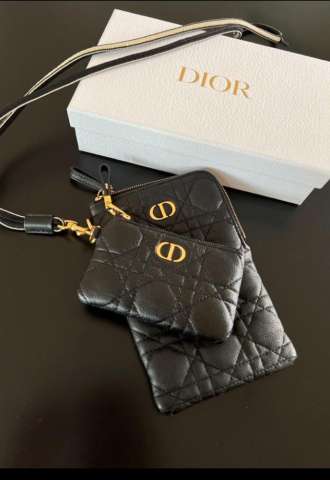https://www.vipluxury.sk/Dior pouch