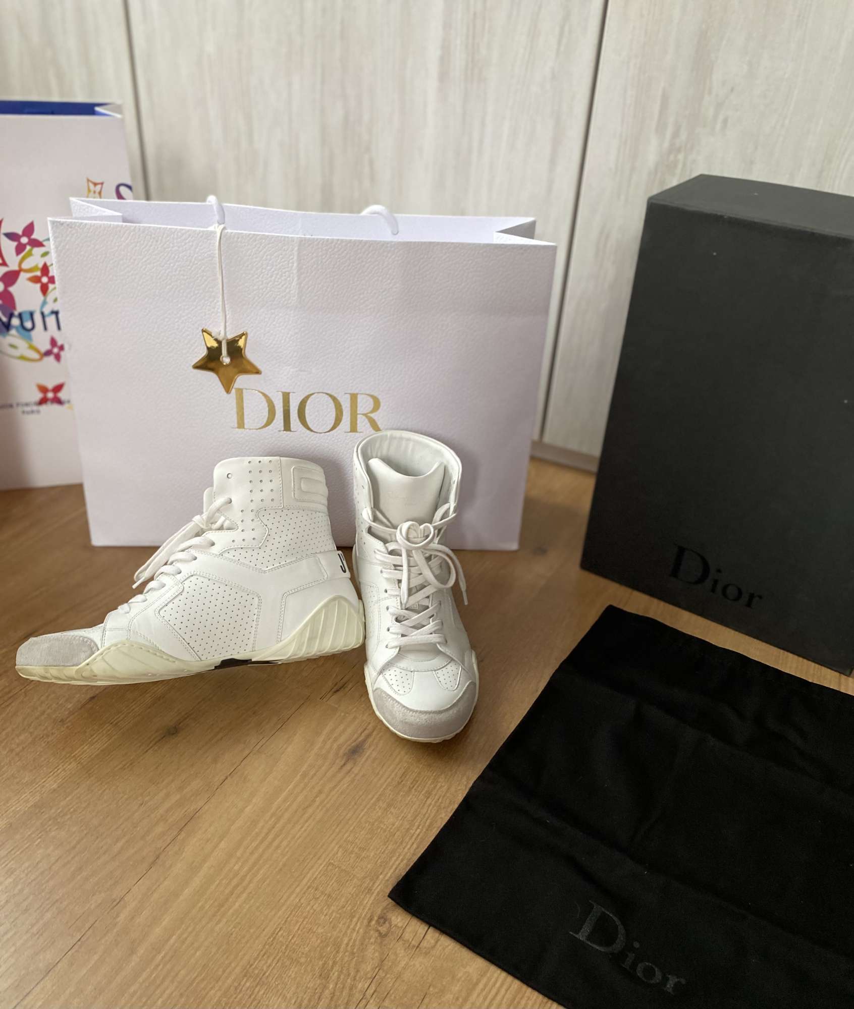 Dior kotníčkové kožené boty