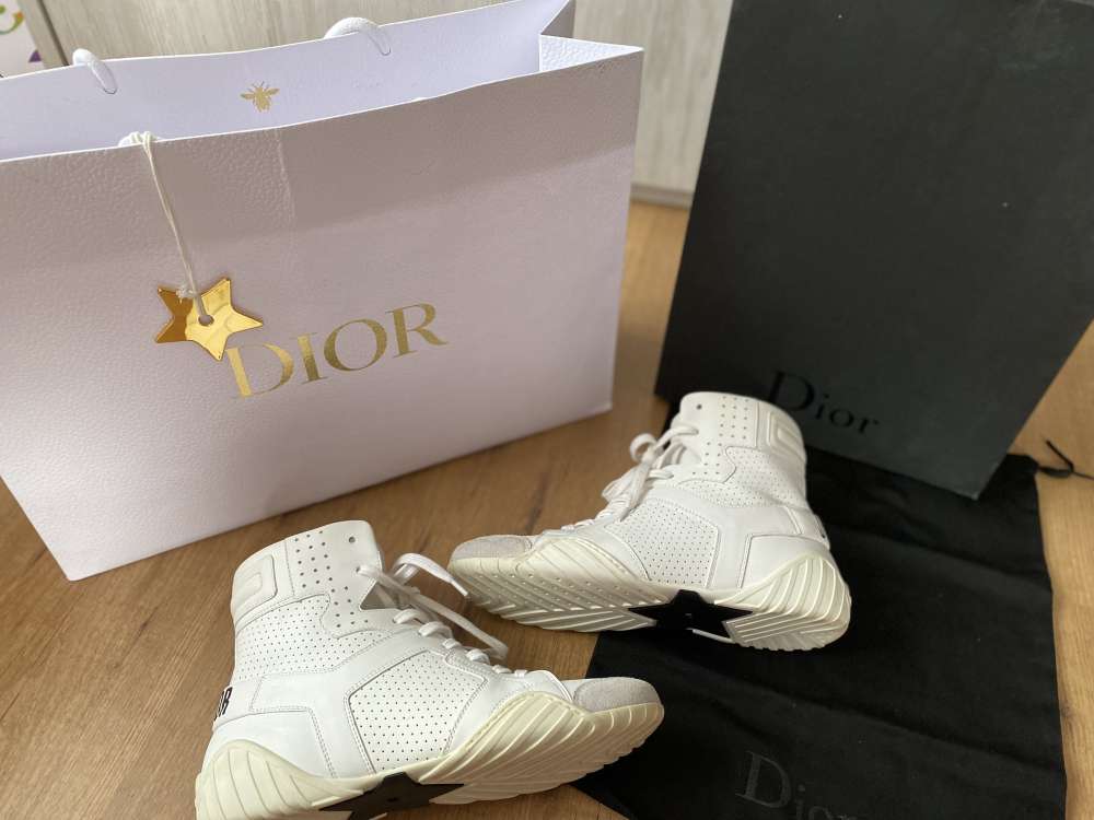 Dior kotníčkové kožené boty