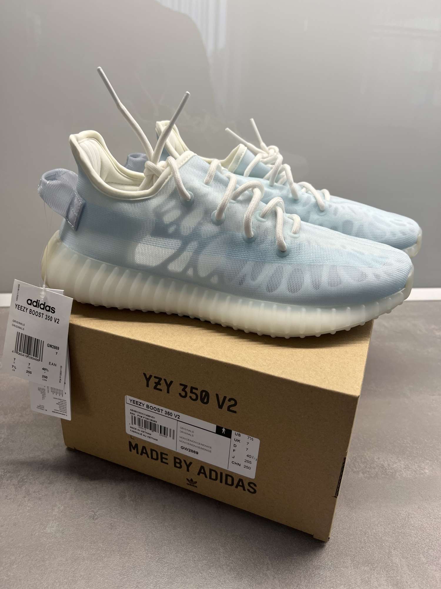 Yeezy adidas damske 40 2/3