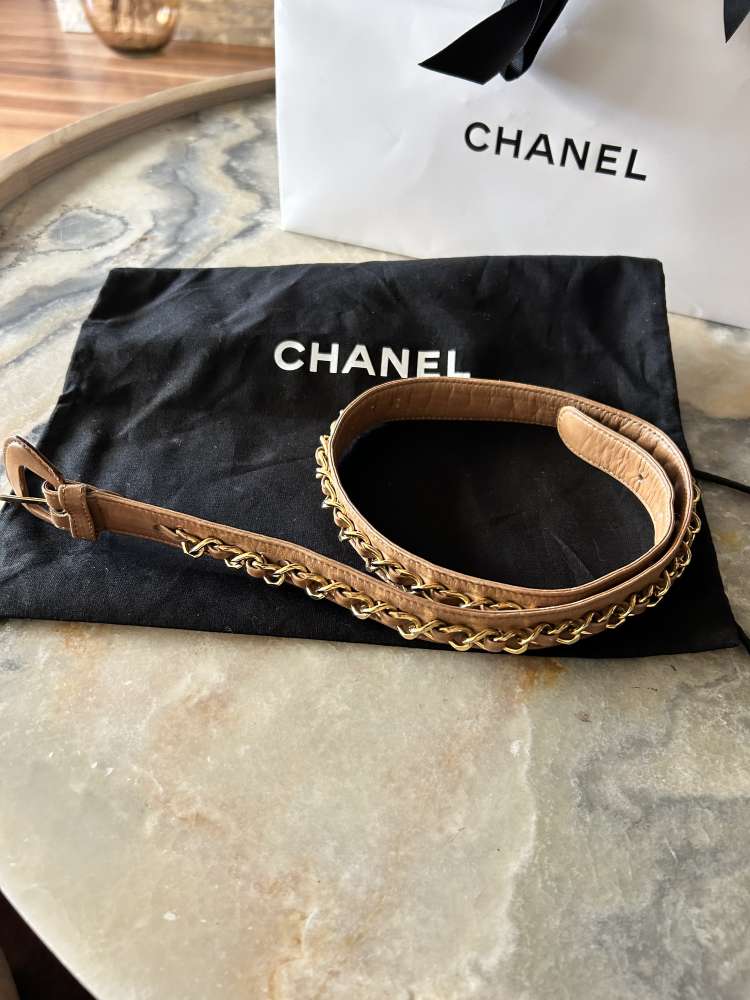 Chanel opasok