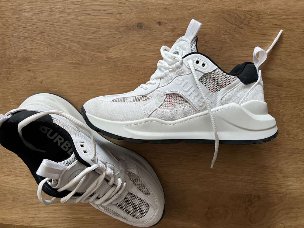 Burberry tenisky