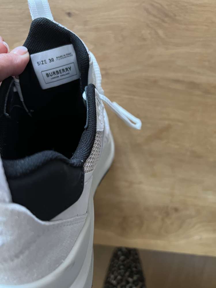 Burberry tenisky