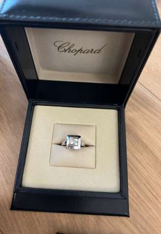 https://www.vipluxury.sk/Chopard Happy Diamonds prsten