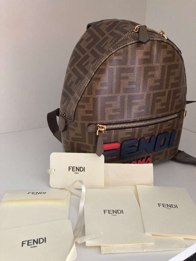 Fendi x Fila ruksak