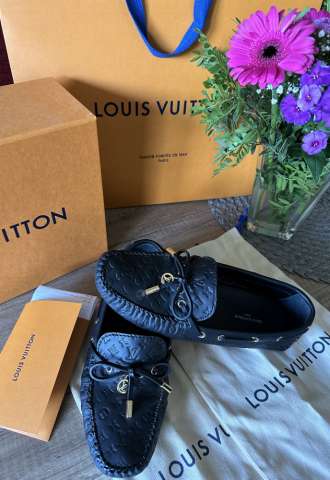 https://www.vipluxury.sk/Louis Vuitton Gloria flat loafers