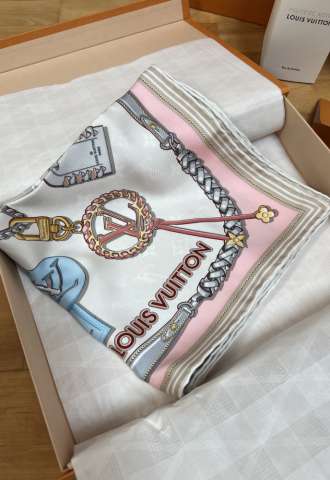 https://www.vipluxury.sk/Louis Vuitton šatka Mix And Straps Square 90