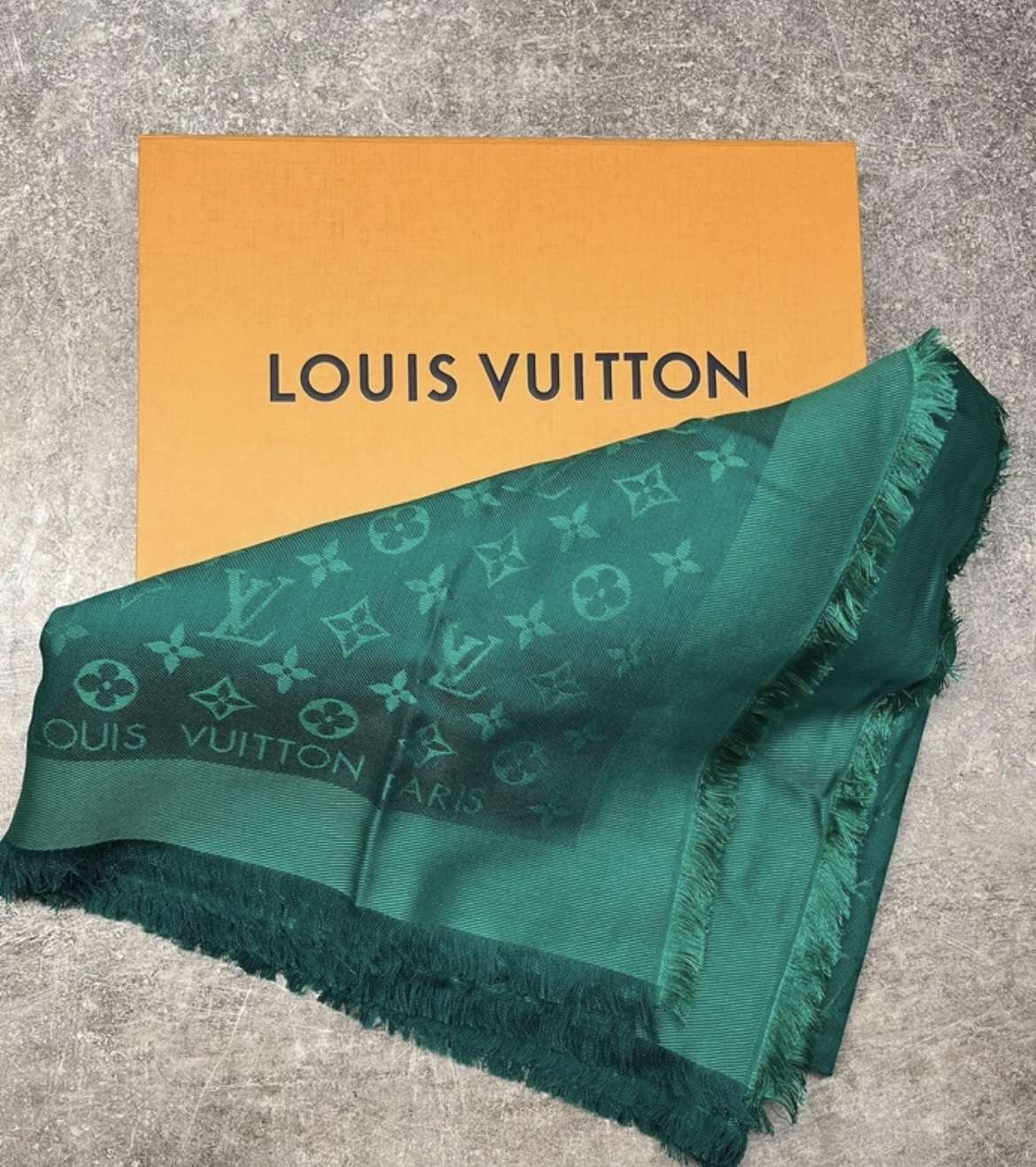 Louis Vuitton monogram classic shawl - VIP LUXURY