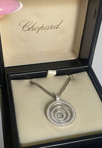 https://www.vipluxury.sk/Chopard Happy spirit náhrdelník