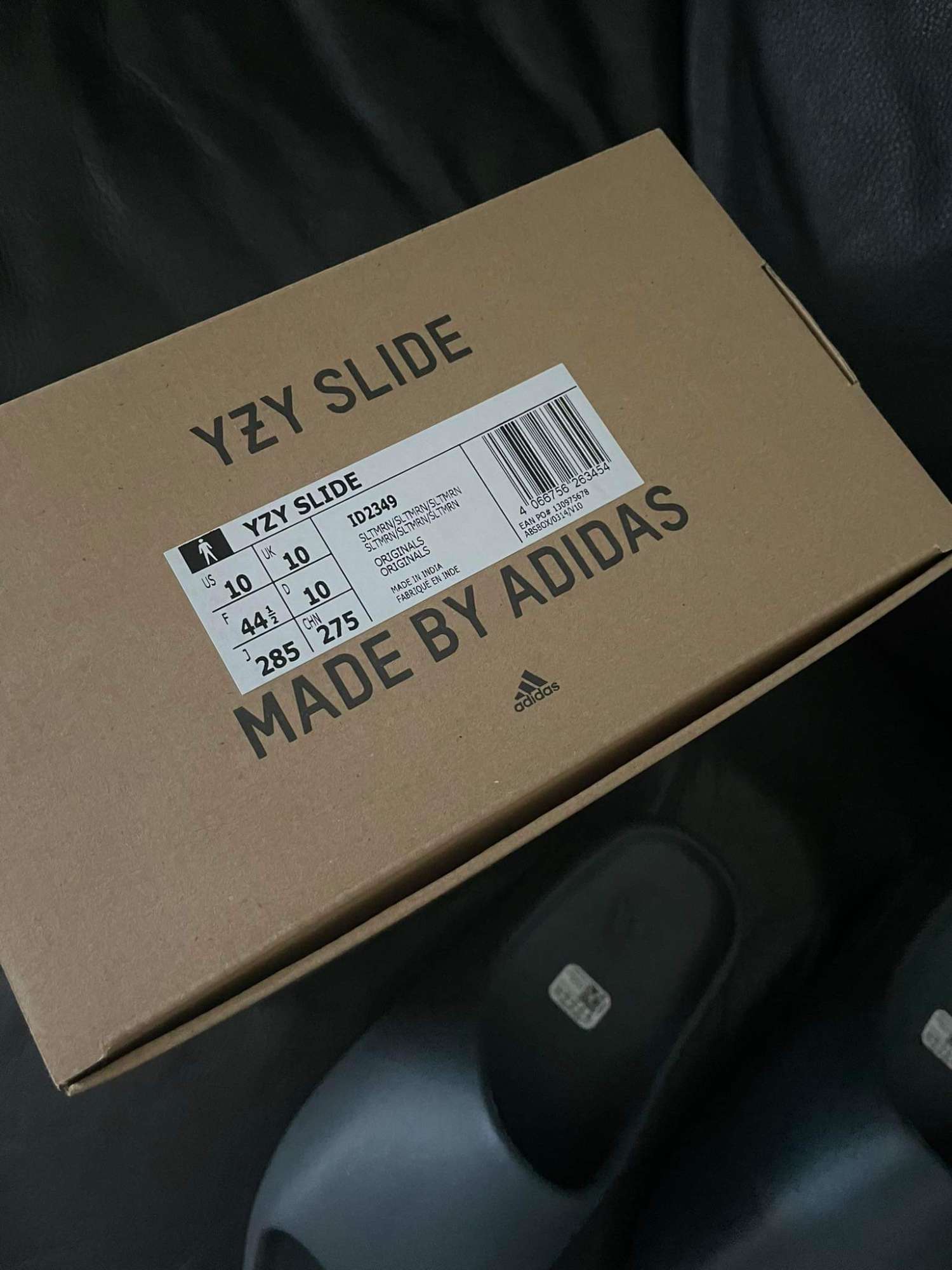 Adidas Yeezy slide