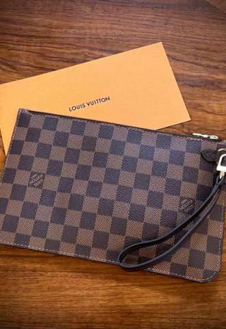 https://www.vipluxury.sk/Louis Vuitton Clutch z Neverfullky