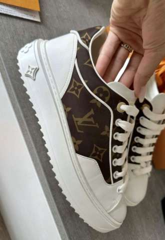 https://www.vipluxury.sk/Louis Vuitton tenisky