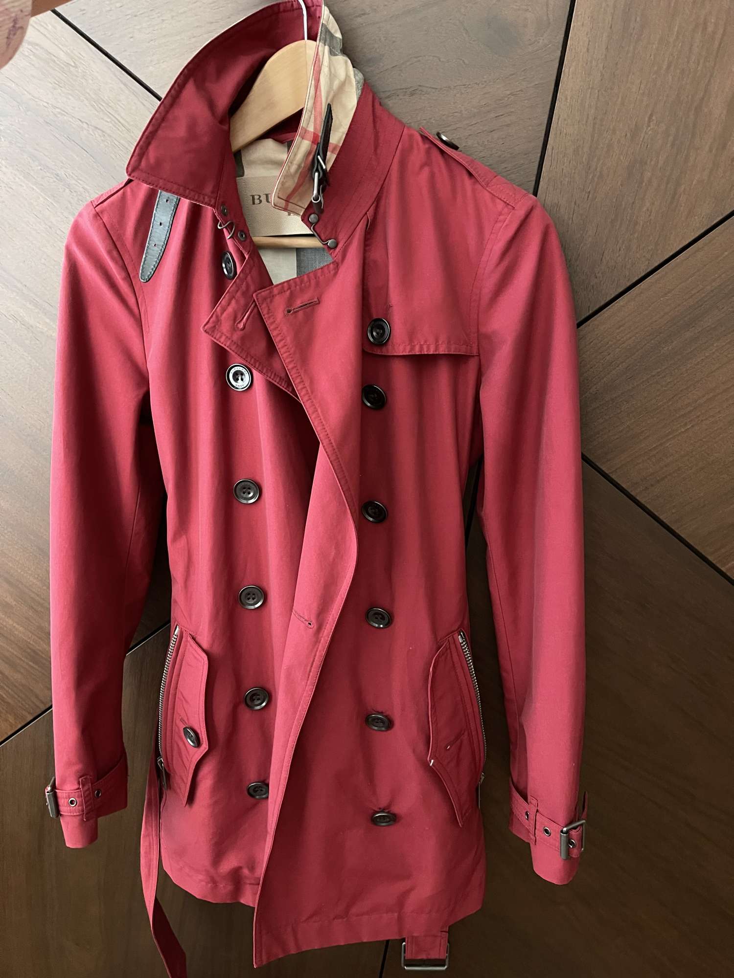 Burberry trench kabat