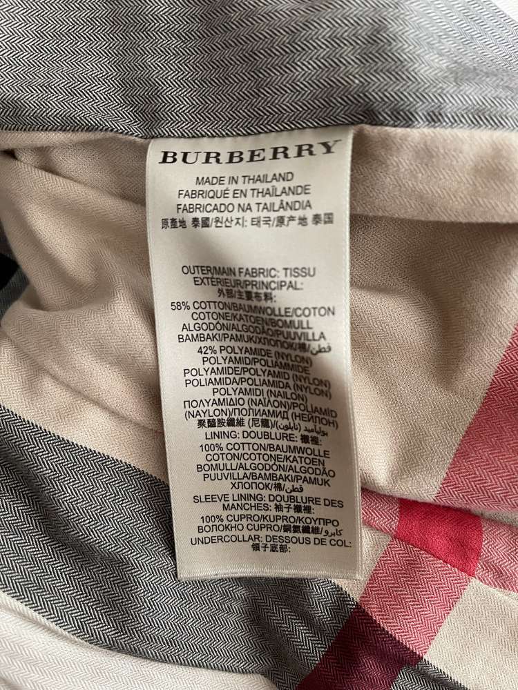Burberry trench kabat