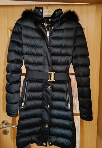 https://www.vipluxury.sk/Burberry zimní bunda