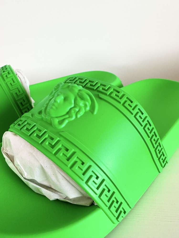 Versace slapky lime