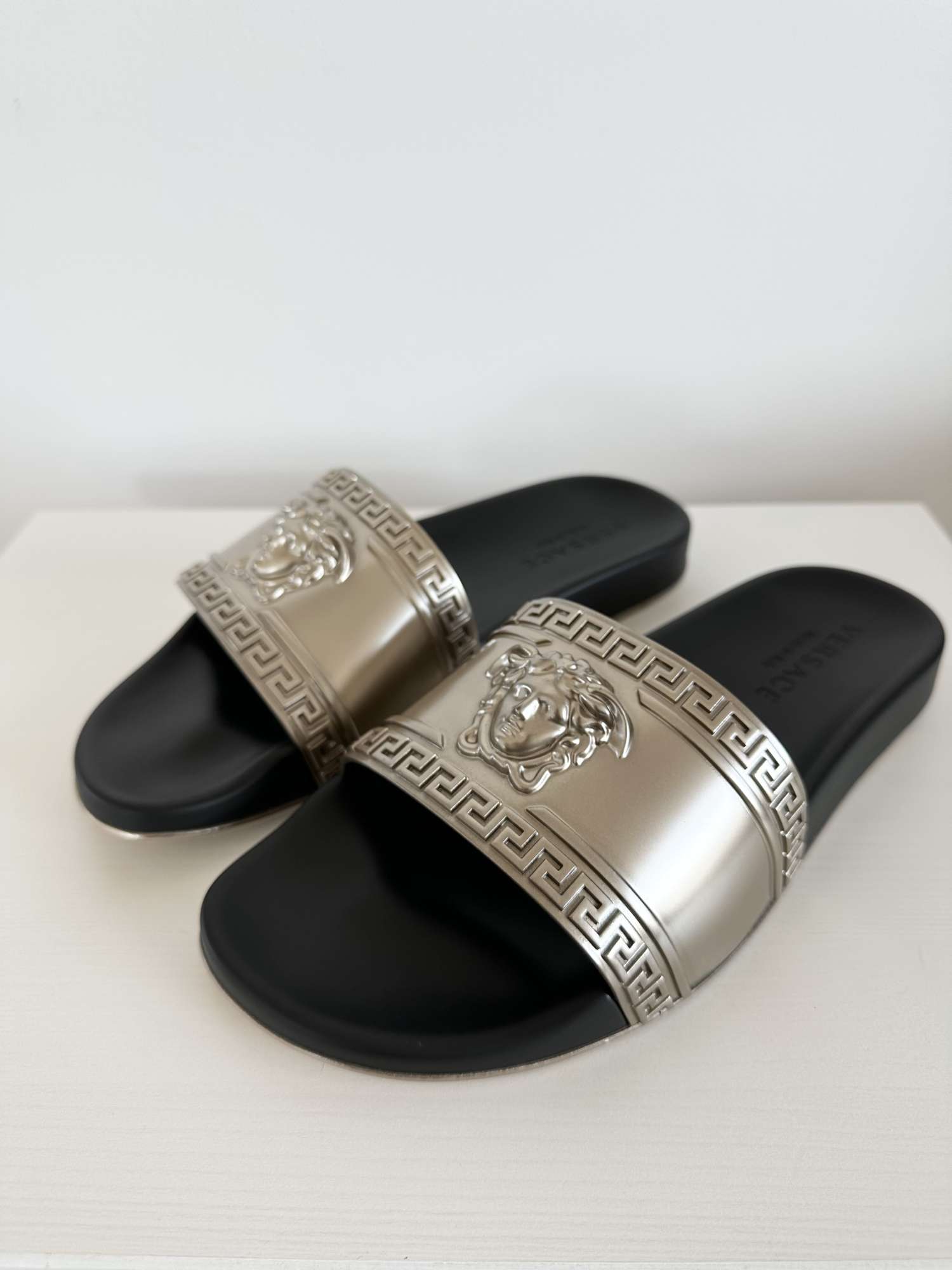 Versace slapky ciabatta