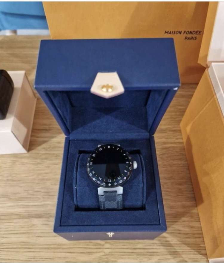 Louis Vuitton Smart hodinky