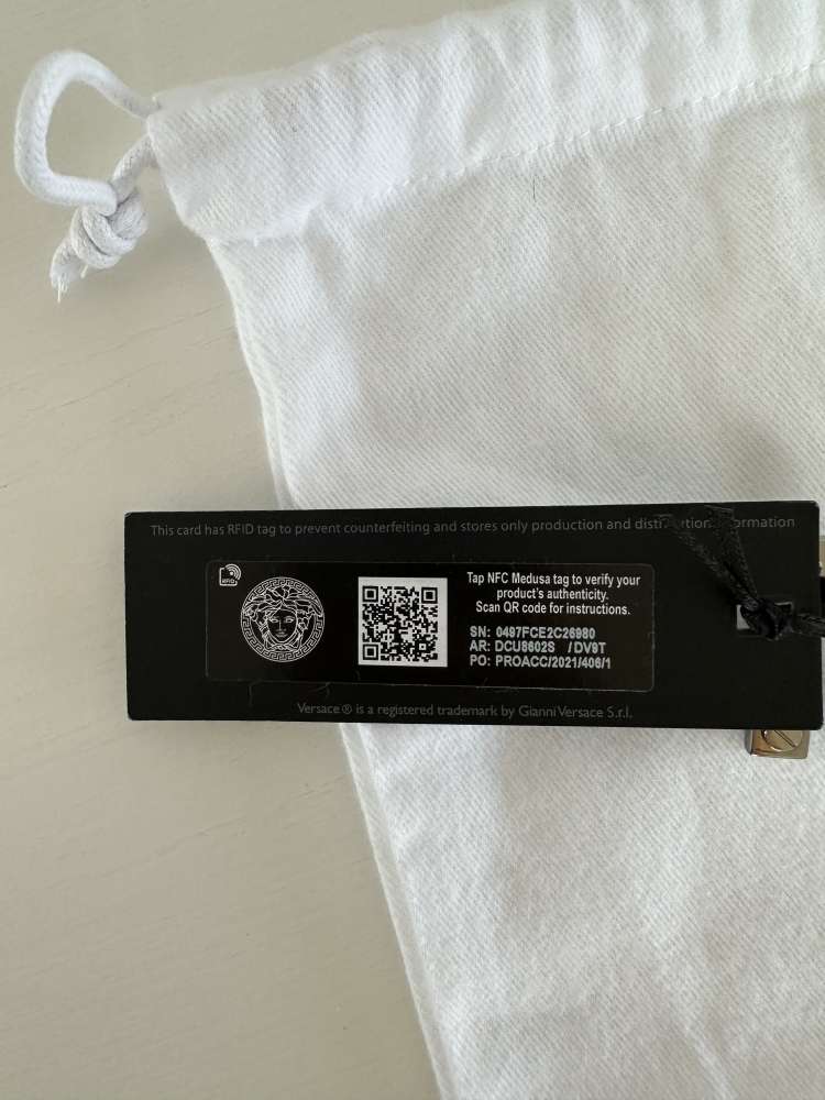 Versace cierny opasok