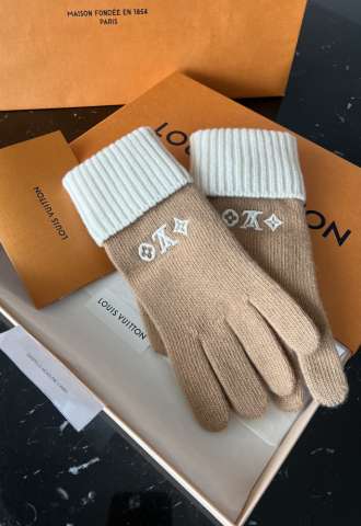 https://www.vipluxury.sk/Louis Vuitton rukavice