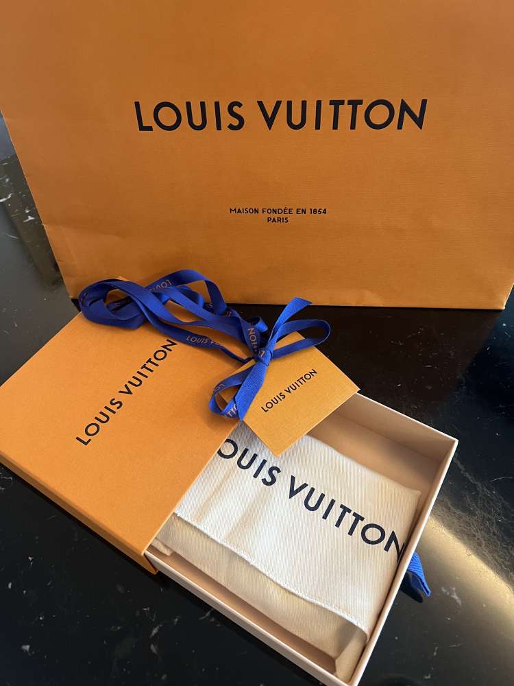 Louis Vuitton obal na pas