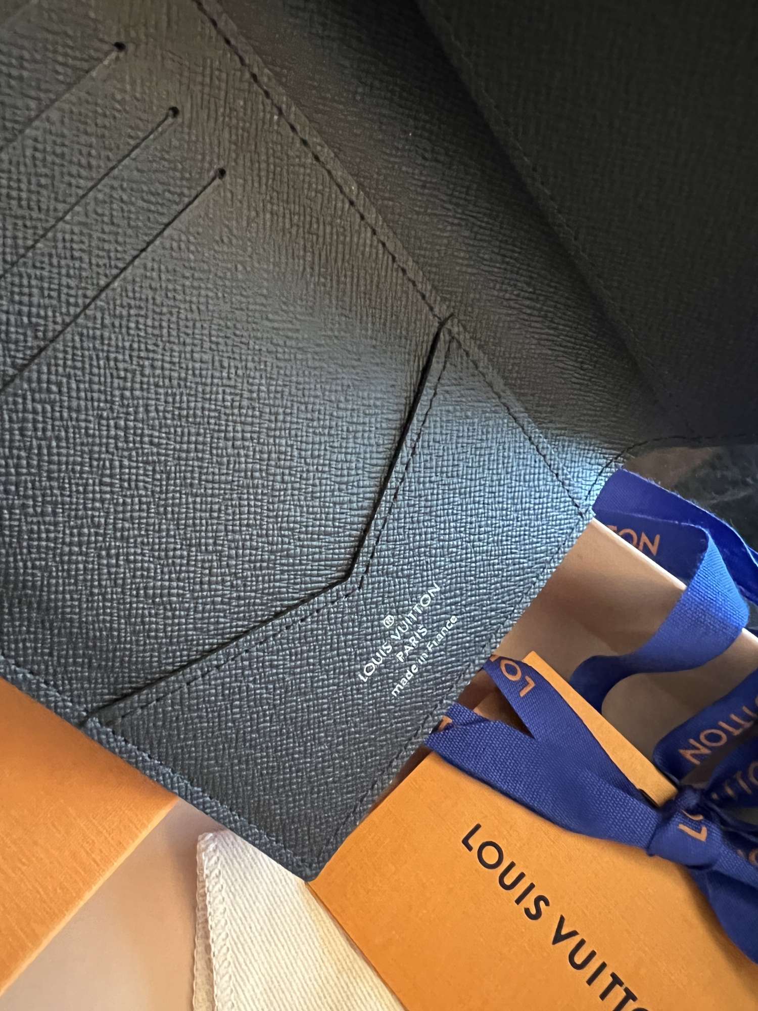 Louis Vuitton obal na pas