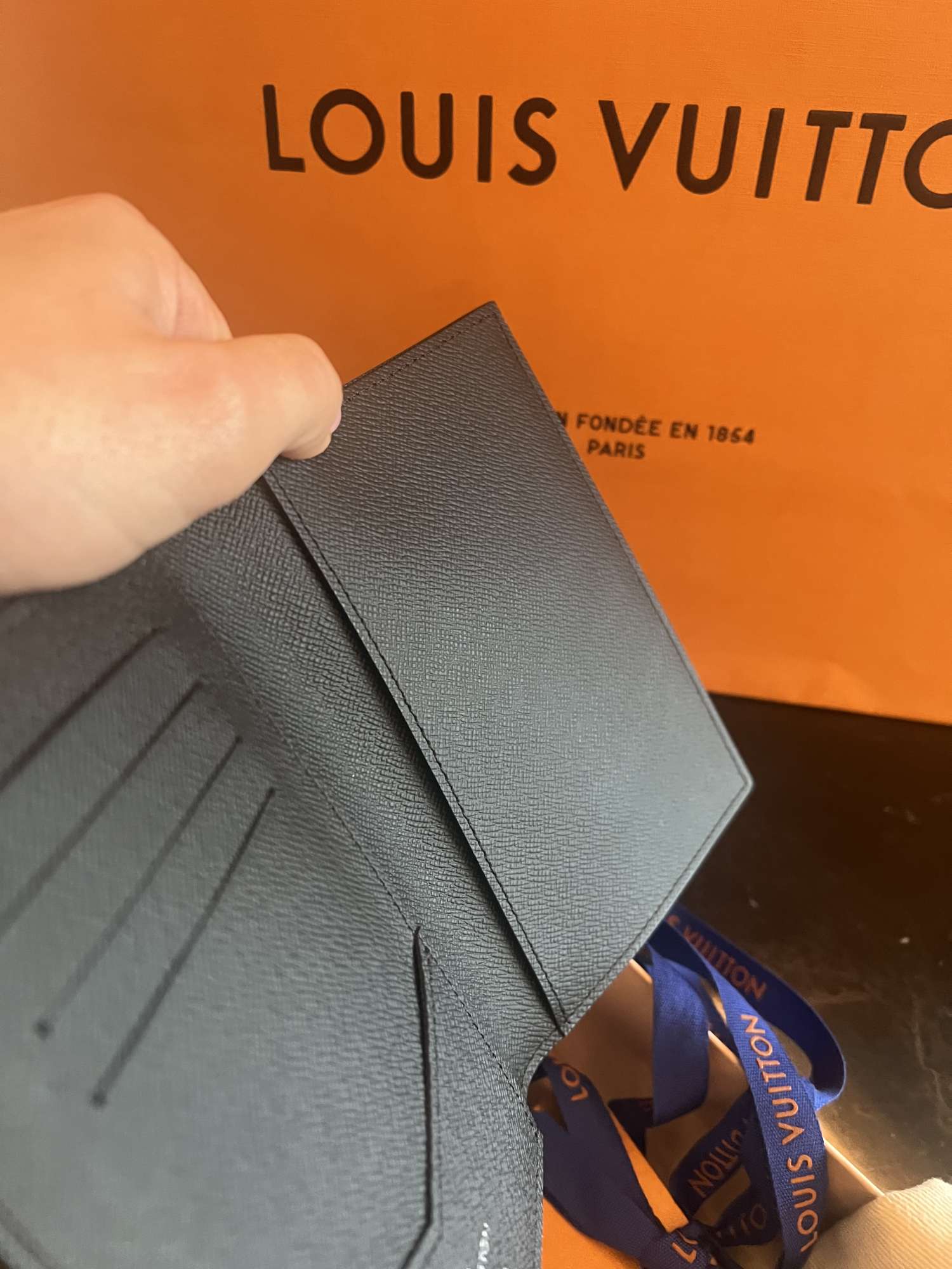 Louis Vuitton obal na pas