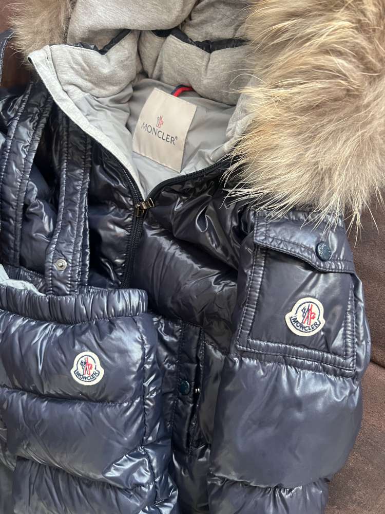 Moncler kombinéza