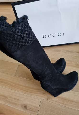 https://www.vipluxury.sk/Gucci Guccissima Suede leather wedges boots 38