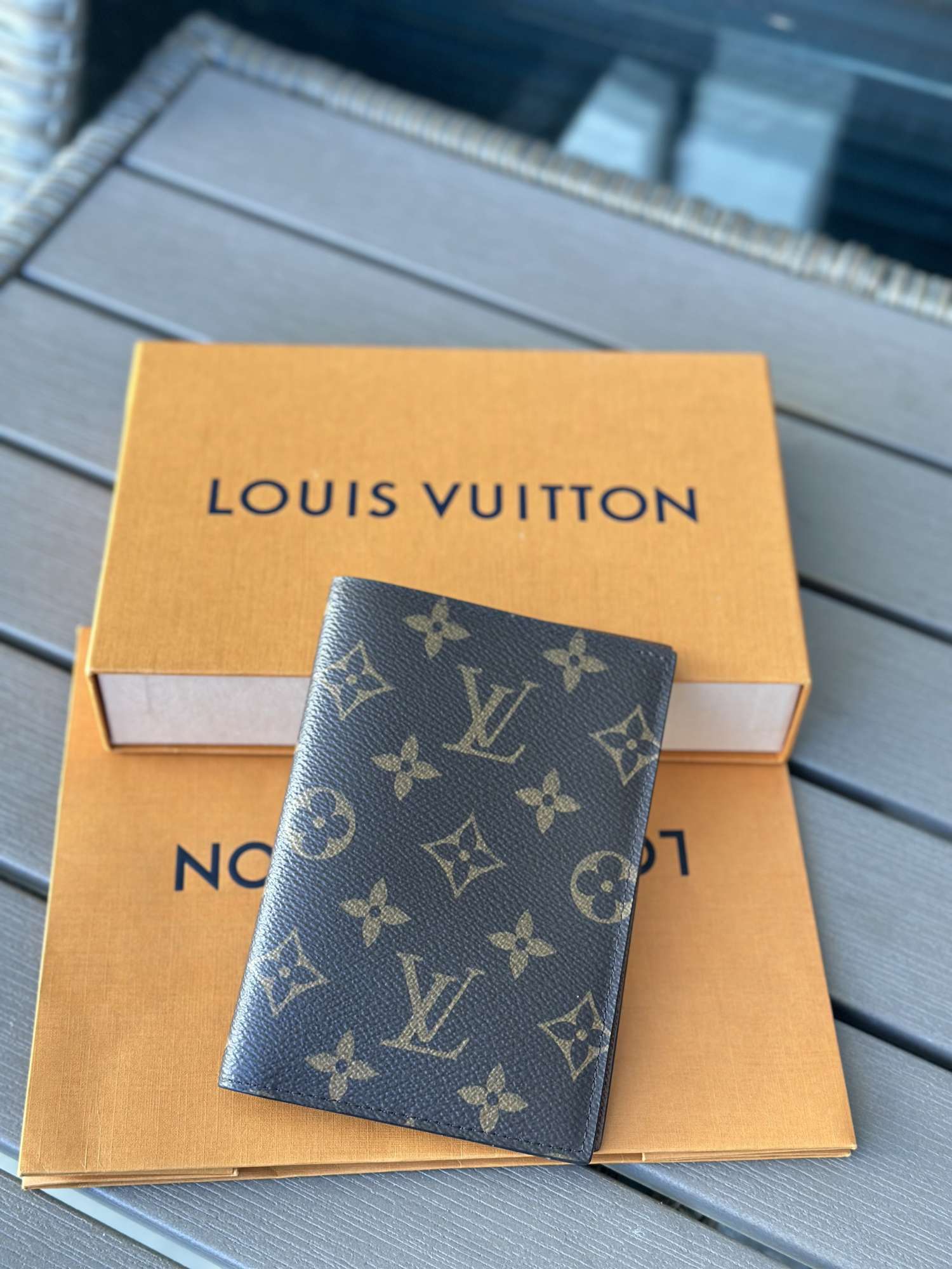 Louis Vuitton obal na pas