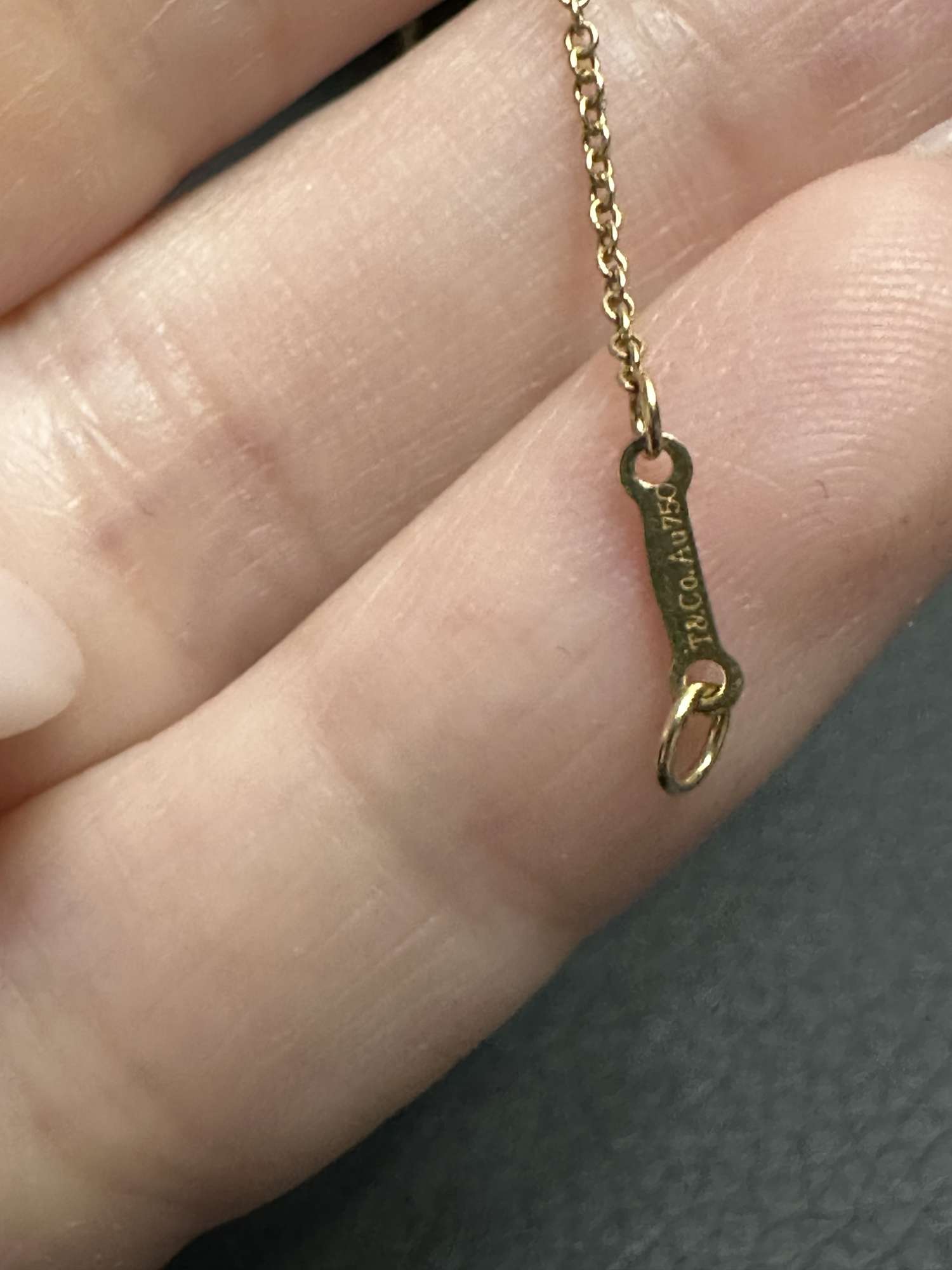 Tiffany Co. Řetízek love