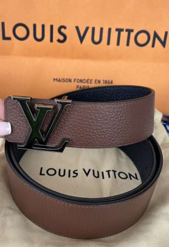 https://www.vipluxury.sk/Louis Vuitton New belt TILT 95 /  4 cm leather