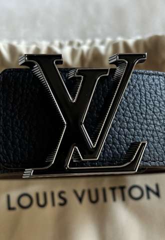 https://www.vipluxury.sk/Louis Vuitton New belt  TILT 110 / 4 cm leather