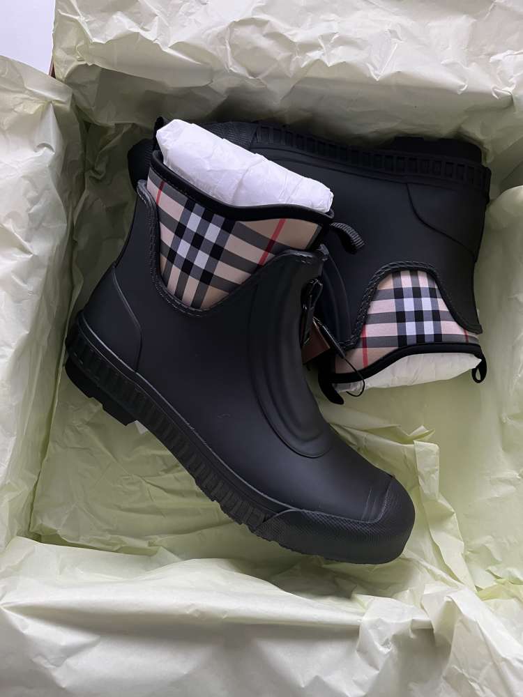Burberry damske gumaky velkost 39
