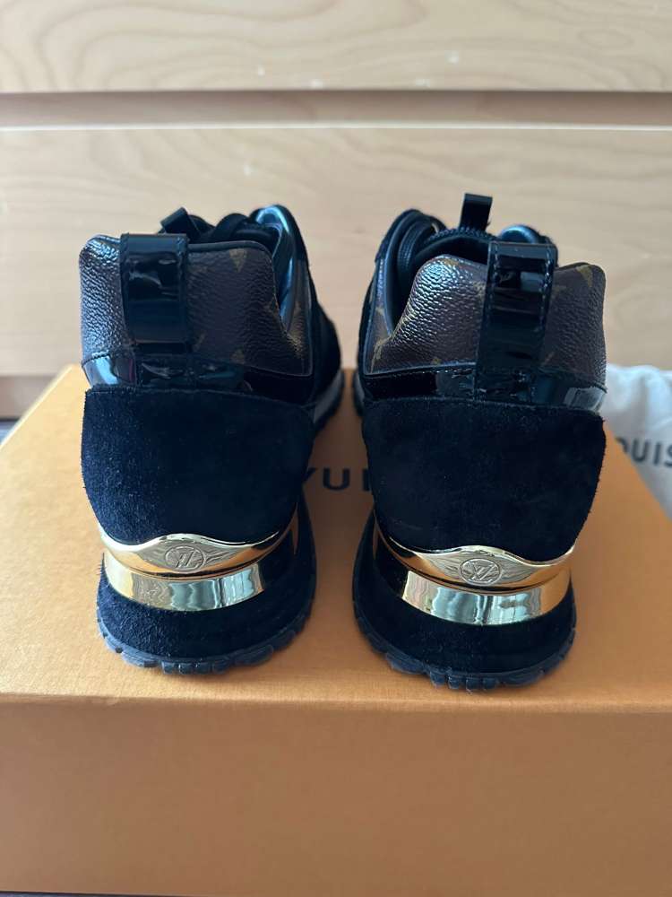 Louis Vuitton Run Away tenisky