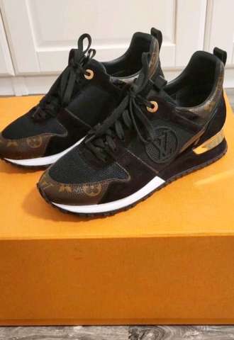 https://www.vipluxury.sk/Louis Vuitton Run Away tenisky