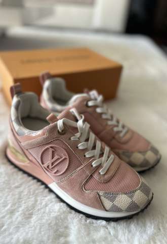 https://www.vipluxury.sk/Tenisky Louis Vuitton Run Away