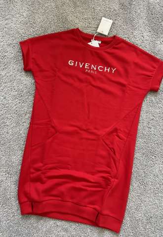 https://www.vipluxury.sk/Givenchy teplakove saty