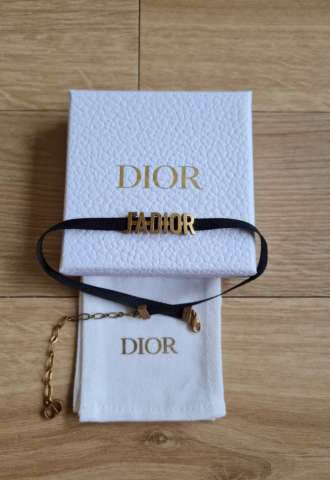 https://www.vipluxury.sk/Dior Chocker